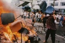 Trung Quốc trước làn sóng bạo lực tháng 5/1998 tại Indonesia: “Vì lợi quên nghĩa”