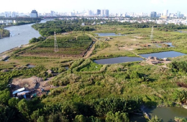 Vụ bán rẻ 32 ha đất công: Phải báo cáo Thành ủy trước ngày 8/5