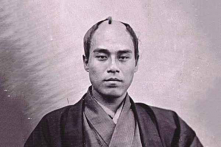 Tu thân yếu lĩnh của Fukuzawa Yukichi