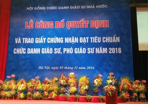 Năm 2019: 556 ứng viên GS, PGS chờ xét công nhận chức danh