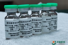 COVID-19: Sau “ngoại giao sói”, Trung Quốc đẩy mạnh “ngoại giao vắc-xin”